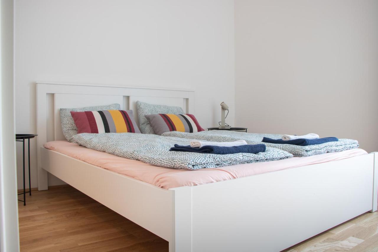Flat2Go Modern Apartments - Harmony Of City And Nature Wenen Buitenkant foto