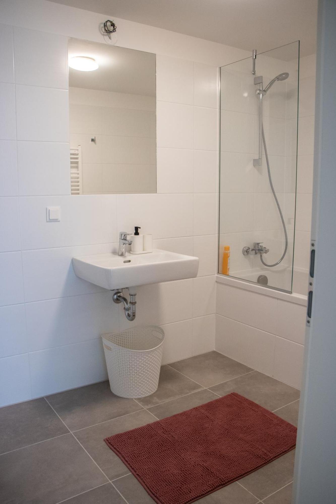 Flat2Go Modern Apartments - Harmony Of City And Nature Wenen Buitenkant foto